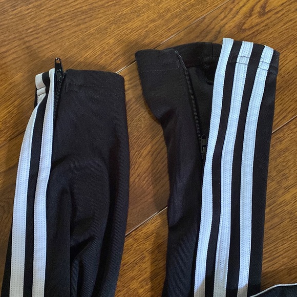 COPY - Adidas Pants | Three Stripe Track Pants with Zipper on Ankle | Tapered F… - Picture 5 of 5